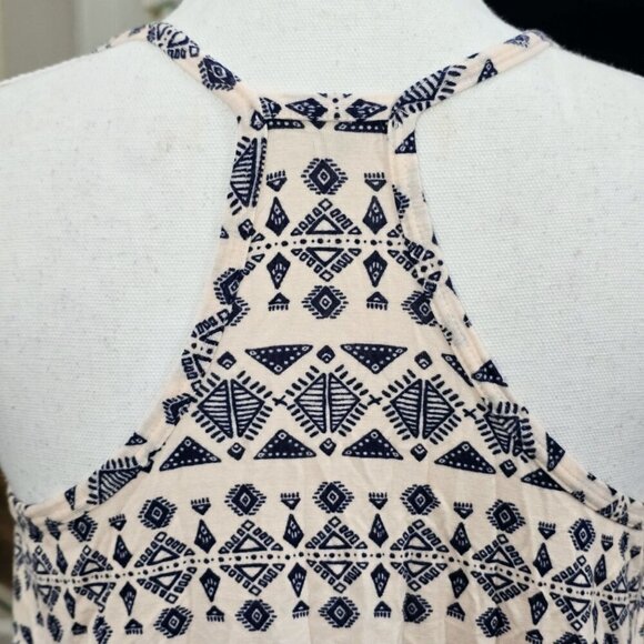 Charlotte Russe ✦ Sleeveless Boho Crop Top ✦ Navy Geometric Print & Lace Hem M - Picture 6 of 13
